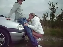 Homme adulte avec un masque propagation Noble film itali porn bull