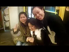 Trio avec une adolescent porno mom italien nymphomane