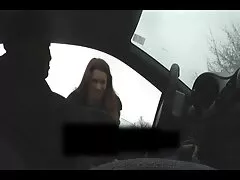 Molodushka porno itali 18 russe rempli d'un des ânes