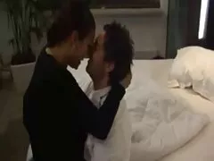 Bdsm deux lesbiennes et une putain de porno italien hd sangle